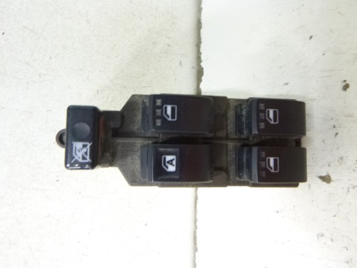 switch panel of the window left Daihatsu Materia 2009r. 84820-B1060