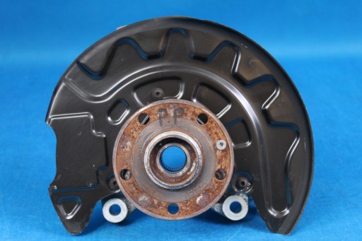 5Q0407254A 5Q0407621D - VW PASSAT B8 кросовер маточина передня права 16R