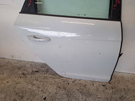 SEAT LEON III 5F 14-17 door right rear part - KOMBI