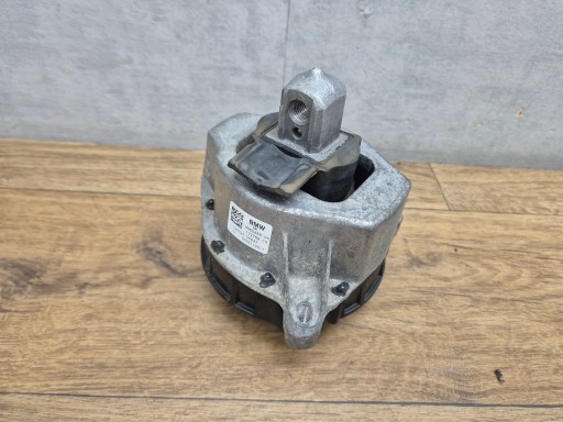BMW 3 G20 G21 Z4 G29 left airbag sususpension of the engine B48 2.0i RWD 6860489