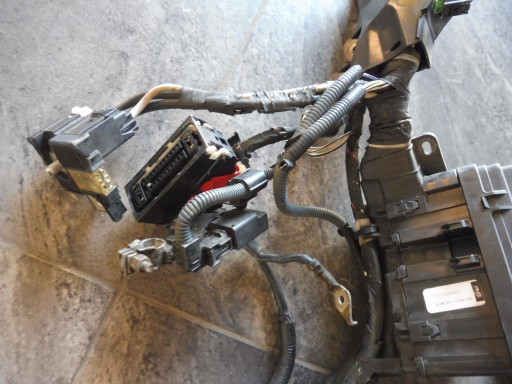 Блок запобіжників toyota yaris iii 1.0