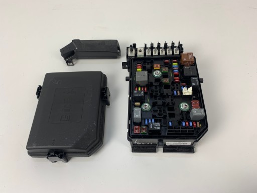 13350102237 - Блок предохранителей astra v k lift 1.2 39216533