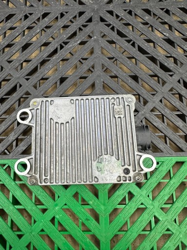 Radar tempomatu aktywnego BMW 7 G11 G12 75789013