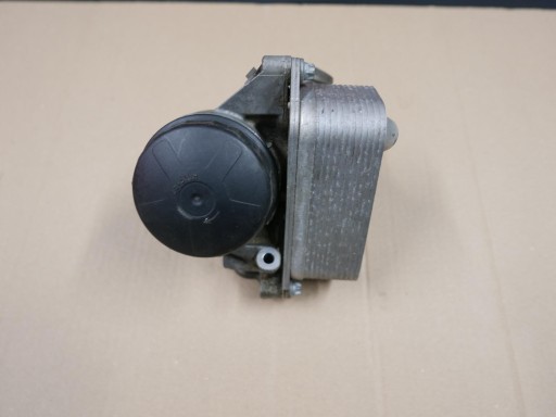 7516383 7525333 - BMW F10 F30 база масляний фільтр радіатор N20