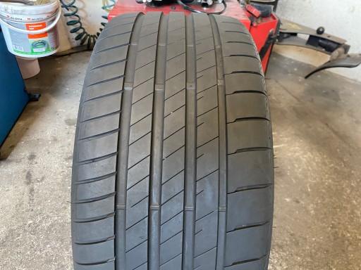 gomma letnia 235/35R19 Bridgestone POTENZA S005 6mm 2024r