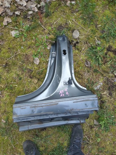 8V5809443 - AUDI A3 8V ЧВЕРТЬ ЛІВА СТІЙКА ЦЕНТР