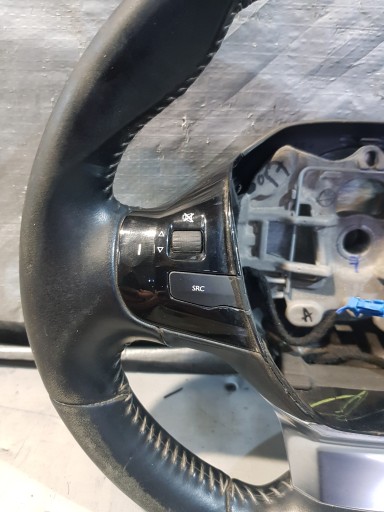 PEUGEOT 308 II T9 17r. lenkrad Leder MULTIFUNKCJA 98084115XU