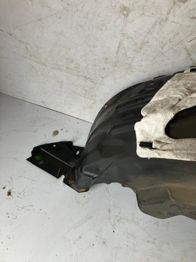 podblatník levý záď CORSA F 9829469280