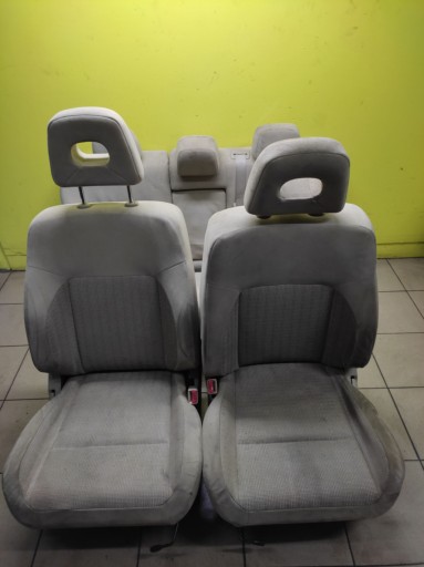 NISSAN X-TRAIL FOTELE KANAPA