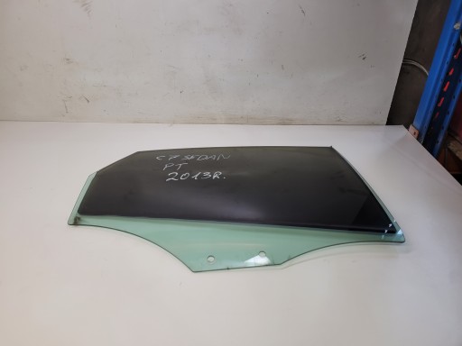 4G9845206A - Бокове скло двері правий задній AUDI A6 C7 2013 седан