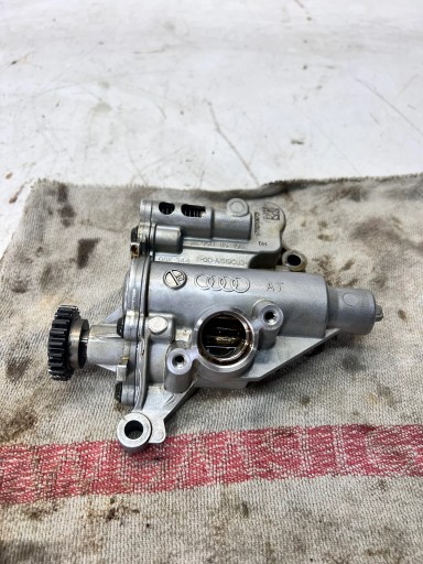 Pompa olio motore AUDI A4 B9 A5 8W VOLKSWAGEN SEAT SKODA 2.0 TFSI 06H115105DH