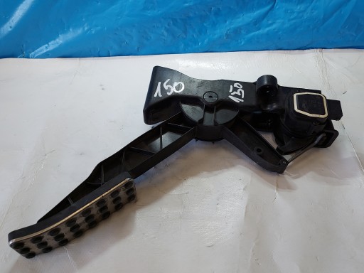 accelerator pedal MERCEDES B KLASA A1693000904
