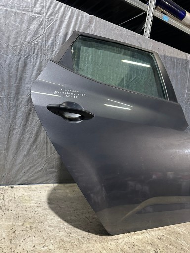 door right rear part KIA VENGA 9A