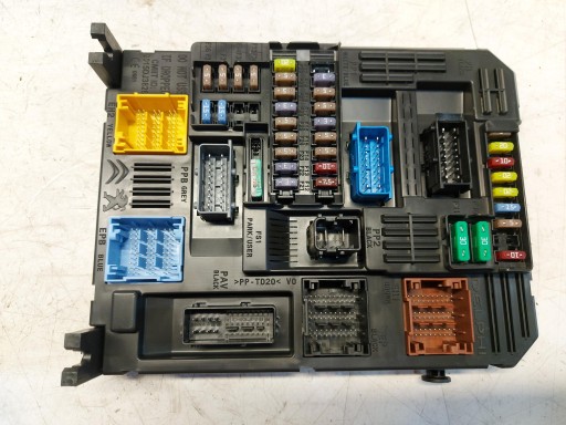 Opel mokka b ii bsi модуль 9832881080