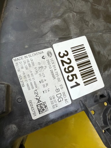light right Renault Trafic IV Full Led 260102899R