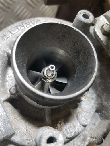 TURBINA turbo VOLKSWAGEN POLO 4 045253018G 1.4 TDI