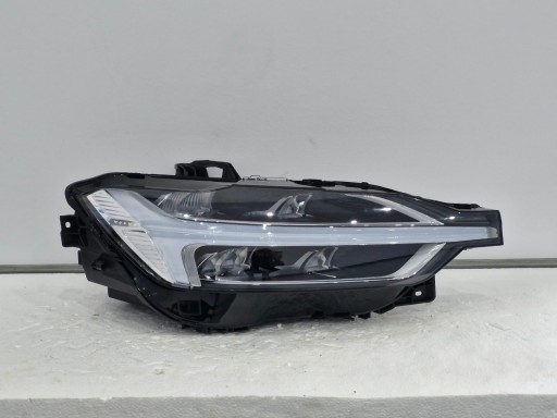 light right Volvo XC60 II LIFT FULL LED MID LED