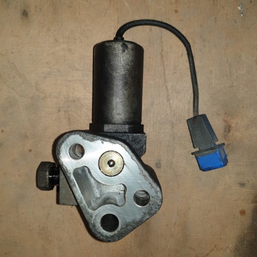 9060160204 - AXOR ATEGO ГОРНЫЙ ЭЛЕКТРОМАГНИТНЫЙ КЛАПАН 906 926