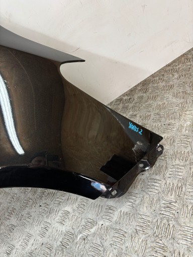fender front front right TOYOTA YARIS II 2 06