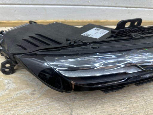 light front right CRYSTAL SVAROVSKI LED BMW G70 i7 9879936