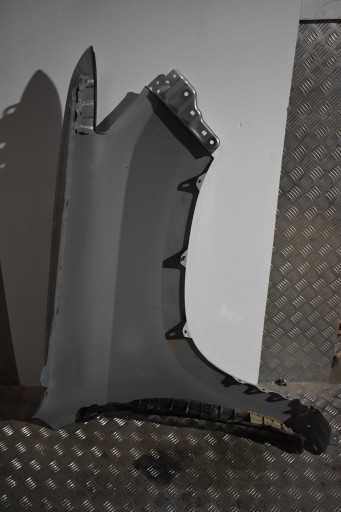 IDEALNY fender left TOYOTA LAND CRUISER 150 1
