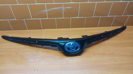 maska maska branika prednji dio prednja TOYOTA COROLLA E21 SEDAN 19