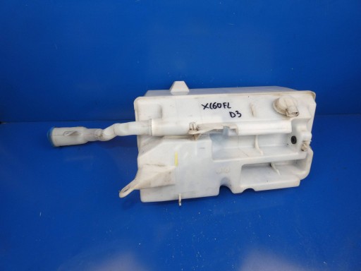 VOLVO XC60 and tank of gas washers