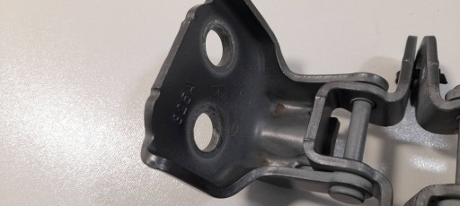 Renault Arkana scharniere Tür przednich prawych (AR72)