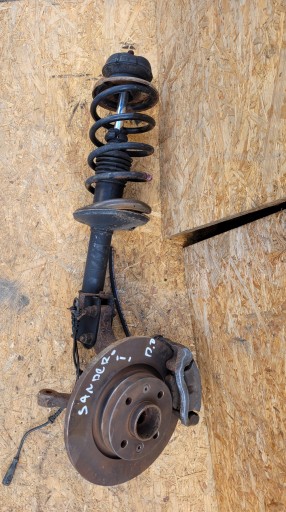 swing right DACIA SANDERO and