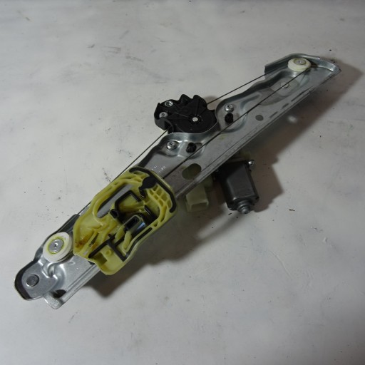 OPEL ASTRA K V KOMBI PODNISNIK of the window left rear part