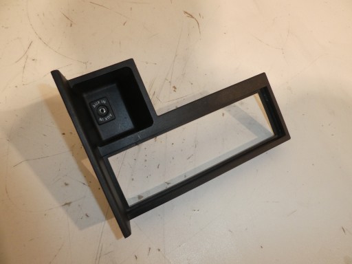 passenger compartment plato ZMIENIARKI VW TOURAN 1T0858373E