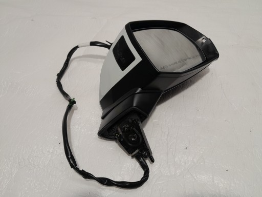 AUDI Q5 80A mirror exterior right ASYSTENT KAMERA 15 PIN LS94