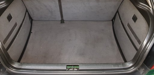 Бекон оббивка заднього багажника AUDI A3 8L LIFT