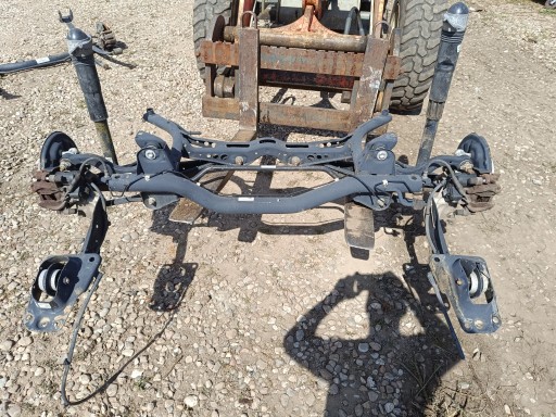 5QA505315B - Комплектна задня підвіска vw touran 5t 15+