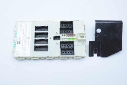 8733505 - Bmw 118i f20 f22 лифтовый модуль fem водитель bcm