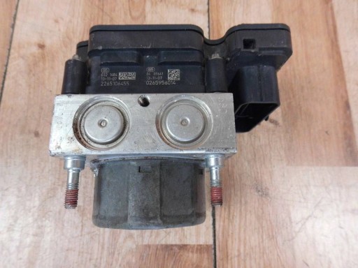 Toyota Corolla E16 E17 pump ABS 0265956014 0265243735