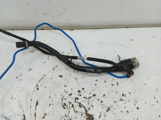 BMW U06 200i 1.5TB cijev vrata rezervoara spremnika 8741456