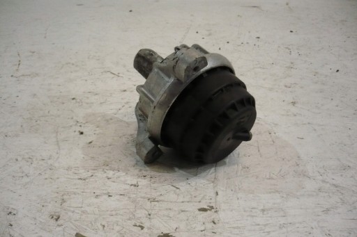 BMW 5 F10 F11 engine mount right