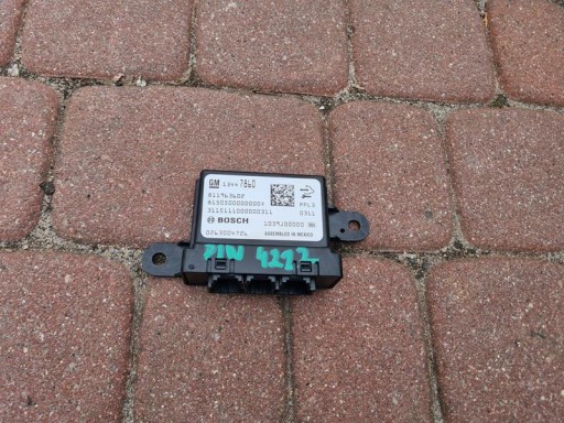 module control unit of the parking Opel Meriva B 13447860