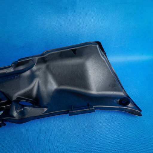 torpedo cover partition wall BMW X5 G05 X6 G06 51717424940 7424940