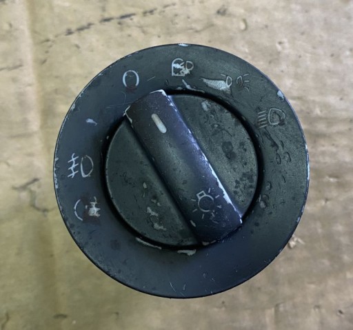 7L6941431A - Выключатель света VOLKSWAGEN TOUAREG и 02-06