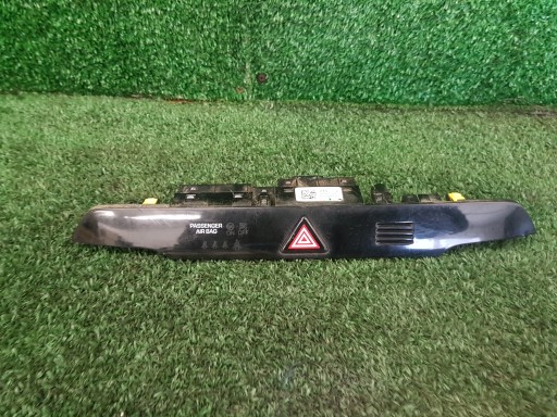 Interruttore comando luci Luci di emergenza HYUNDAI TUCSON III 93700D7100 93700-D3XXX