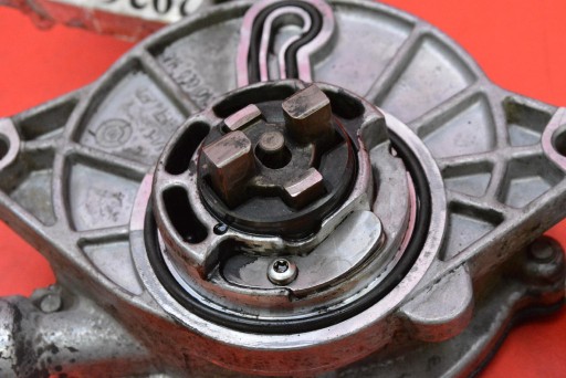 pump VACUM WAKUM A6652300565 SSANGYONG REXTON 2 II Y250 2.7 XDi 165 KM 06