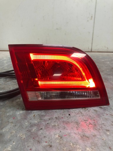 far lijevi stražnji dio LED u prtljažniku AUDI A3 8P 5d LIFT 8P4945093D