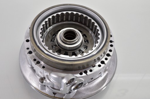 Масляный насос со статором 1087 310 245 ZF 8HP70