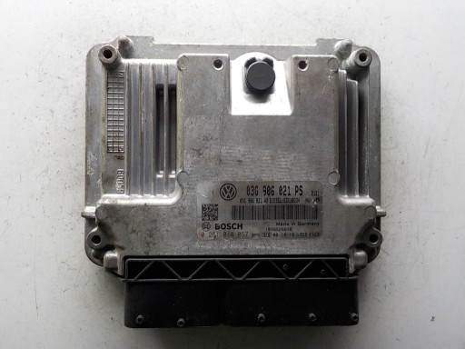 VW computer control unit 03G906021PS 0281014067