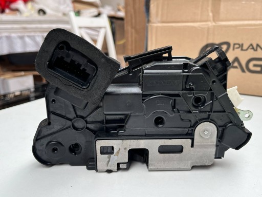 SEAT SKODA AUDI VW schloß tür links vorne EUROPA 5K1837015J !J