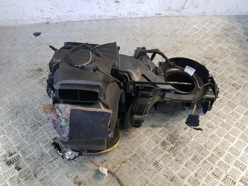 ОБОГРЕВАТЕЛЬ VW POLO 6R 1.6 TDI 6R1820003S