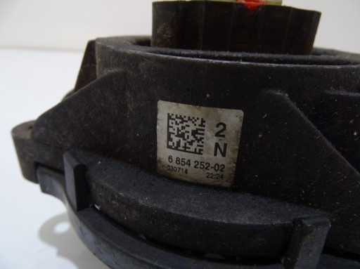 engine mount right BMW F20 F21 N13B16A OE 6854252