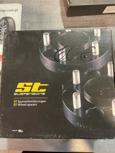 St Подвески, проставки под колеса 560 55 003
